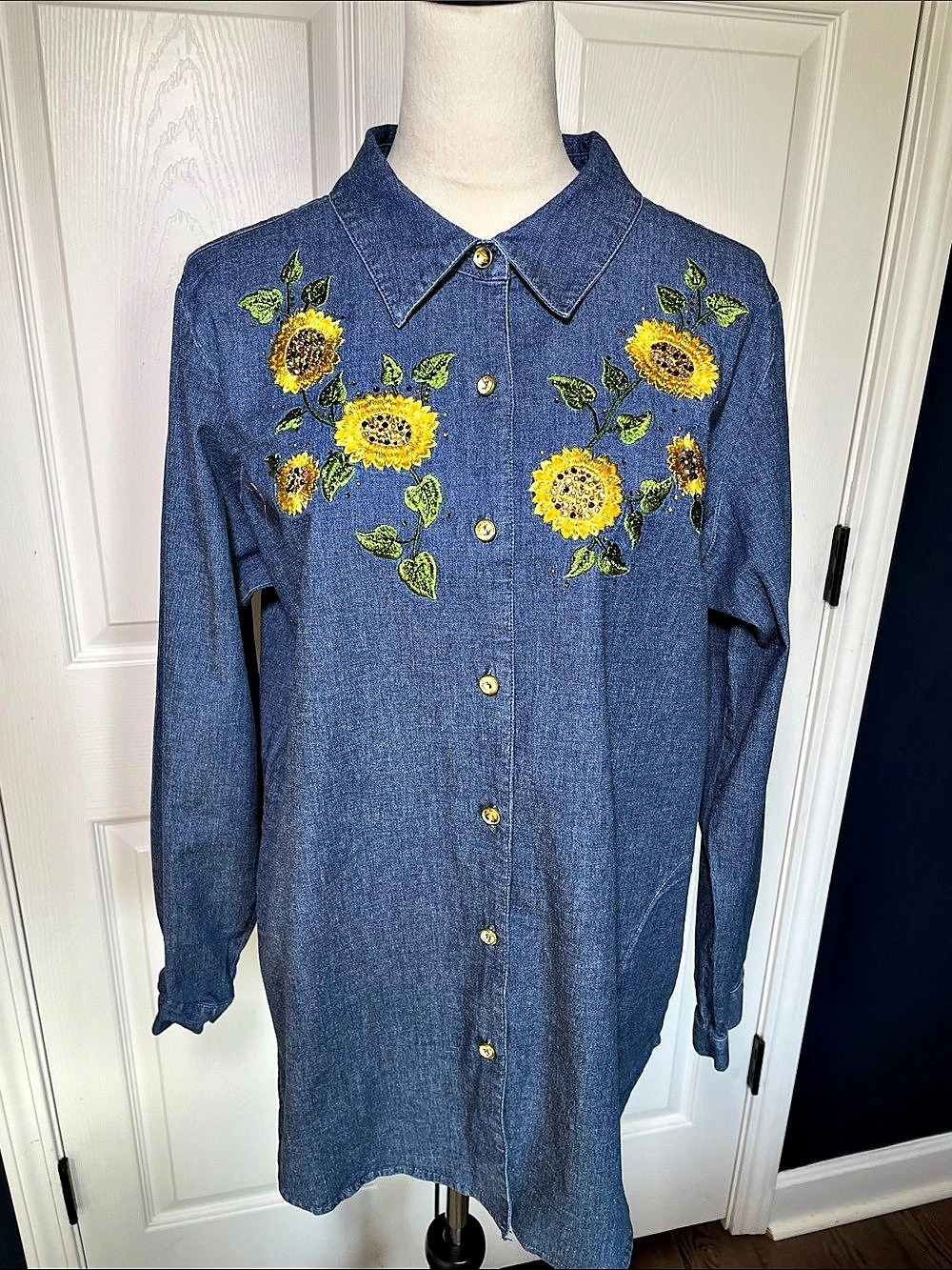 Vintage Quacker Factory Sunflower Embroidered Denim Shirt Tunic Rhinestone 90s